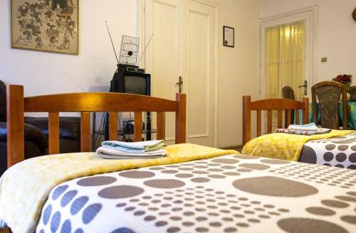 Apartments And Rooms With Wifi Zagreb - 15219