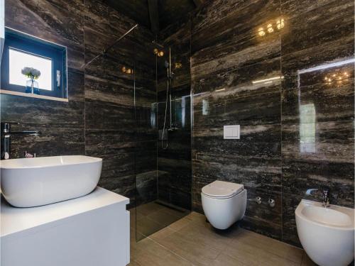 Four-bedroom Holiday Home In Zaton