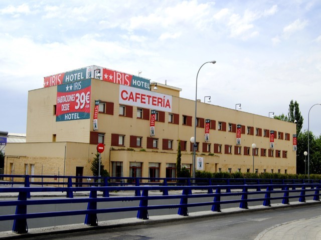 Hotel Iris