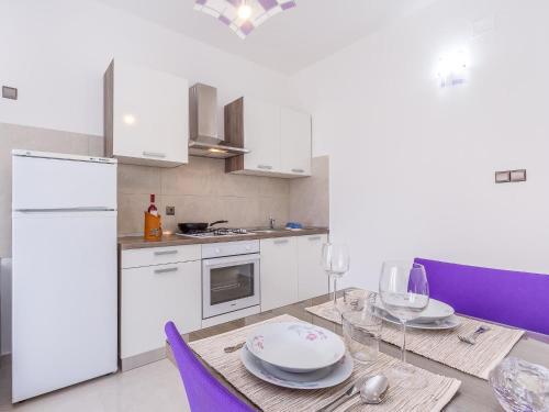 Apartment House Sebi