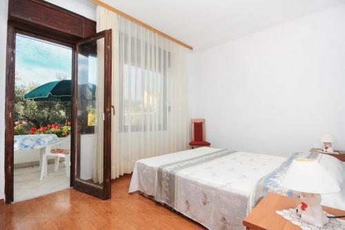 Apartment Sukosan 5777a