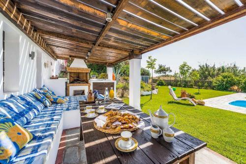 Afantou Beach Villa