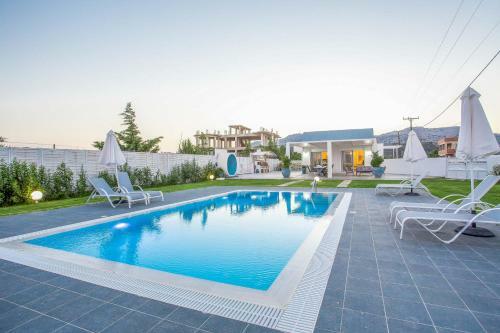 Villa White Passion