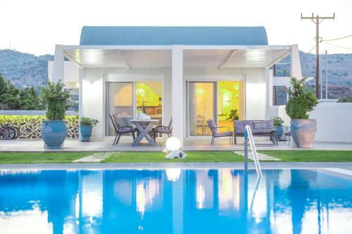 Villa White Passion