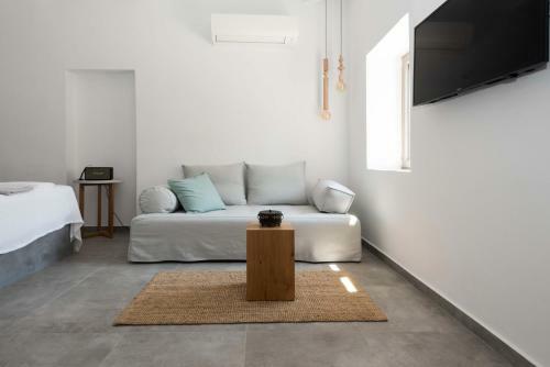 Calme Suites Mani