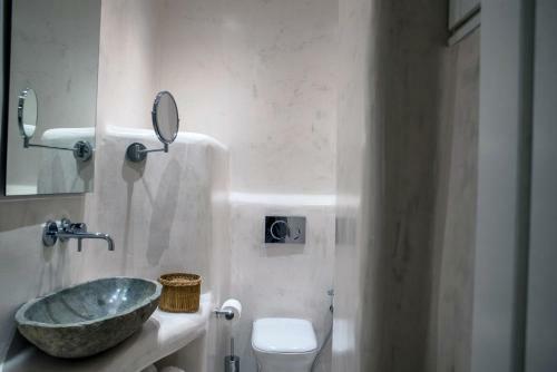 Melidron Luxury Hotel & Suites