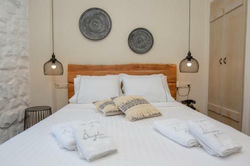 Hotel Ampelos Inn
