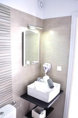 Hostal Amarain Luxury Suites