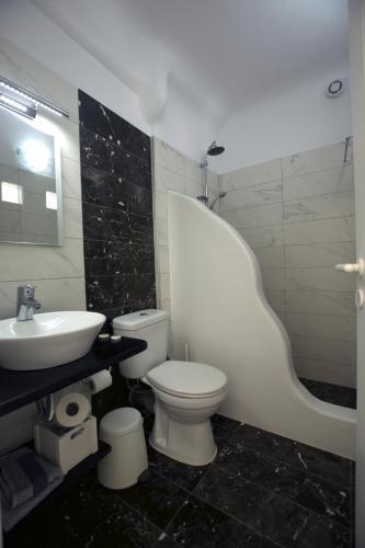 Hostal Amarain Luxury Suites
