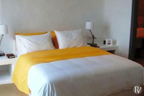 Paros Villa Sleeps 10 Pool
