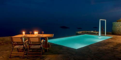 Villa Andros Tessera