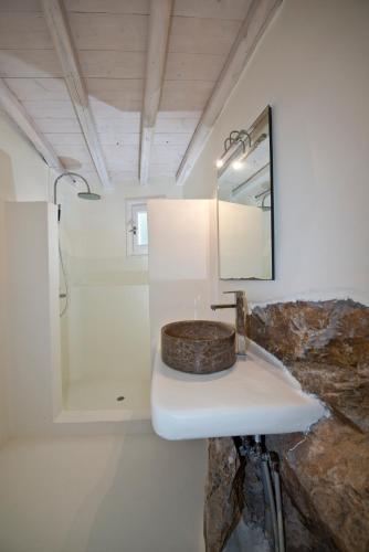 Newly-built Private, Luxury Villa With Private Pool In Ano Mera