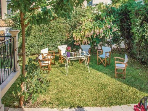 Four-bedroom Holiday Home In Diakopto