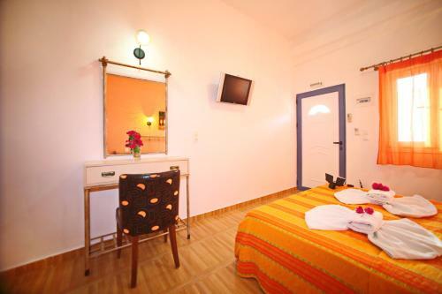 Hostal Coralli Rooms