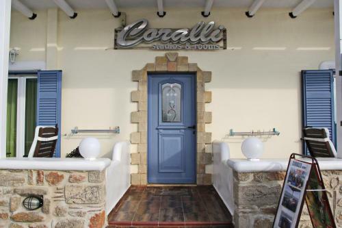Hostal Coralli Rooms