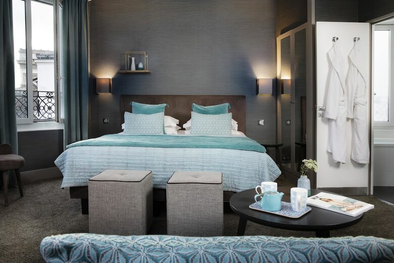 Hotel Plaza Etoile