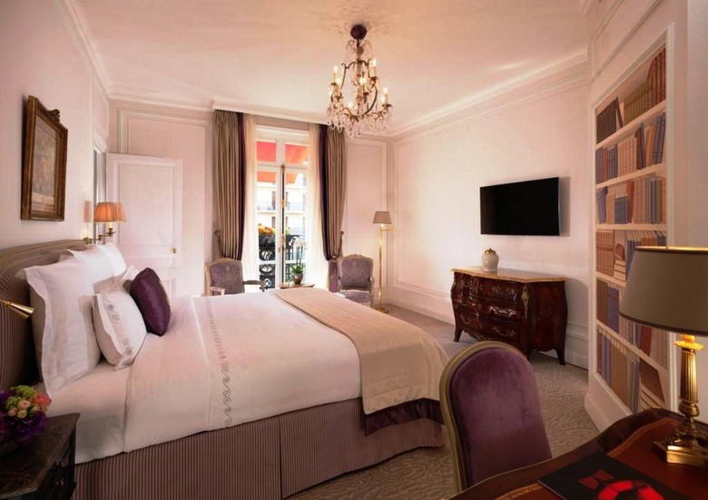 Hotel Plaza Athenee