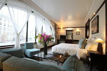 Hotel Pont Royal