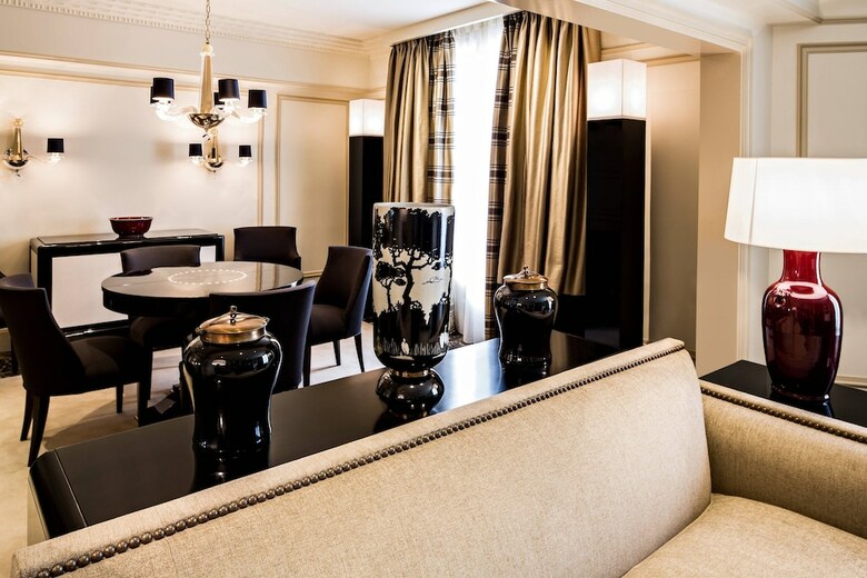 Hotel Prince De Galles