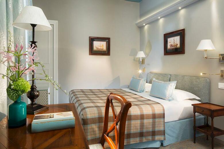 Hotel Relais Saint Honor�