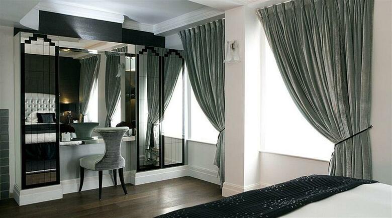 Sanctum Soho Hotel