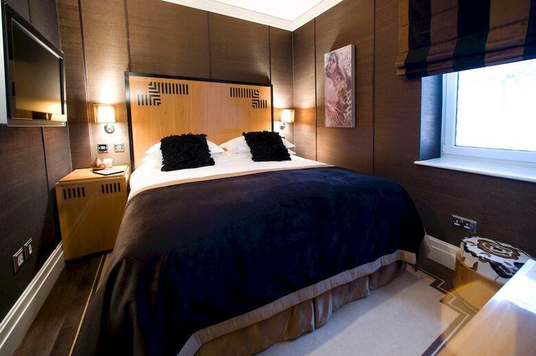 Sanctum Soho Hotel