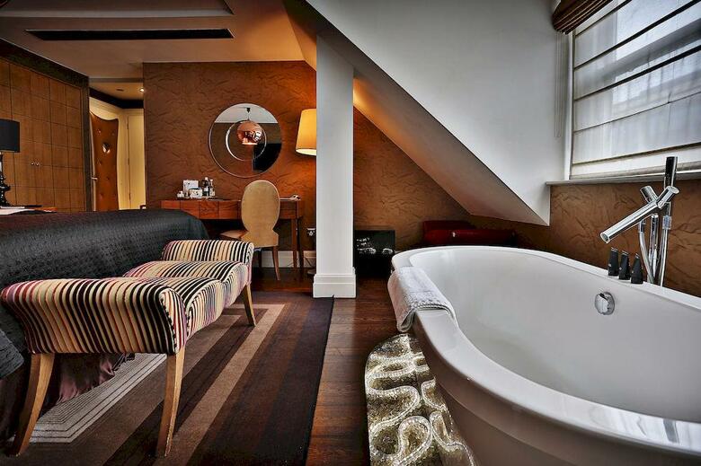 Sanctum Soho Hotel