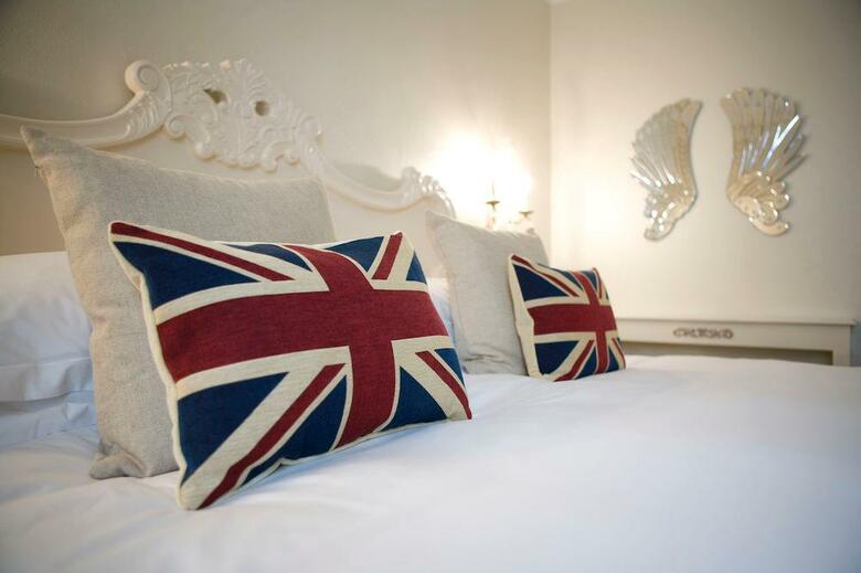 Sanctum Soho Hotel
