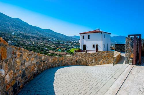 Maris Luxury Villa