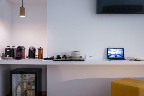 Hotel Shapes Luxury Suites