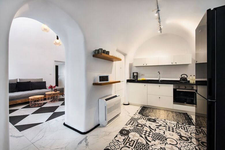 Mirinda Villa