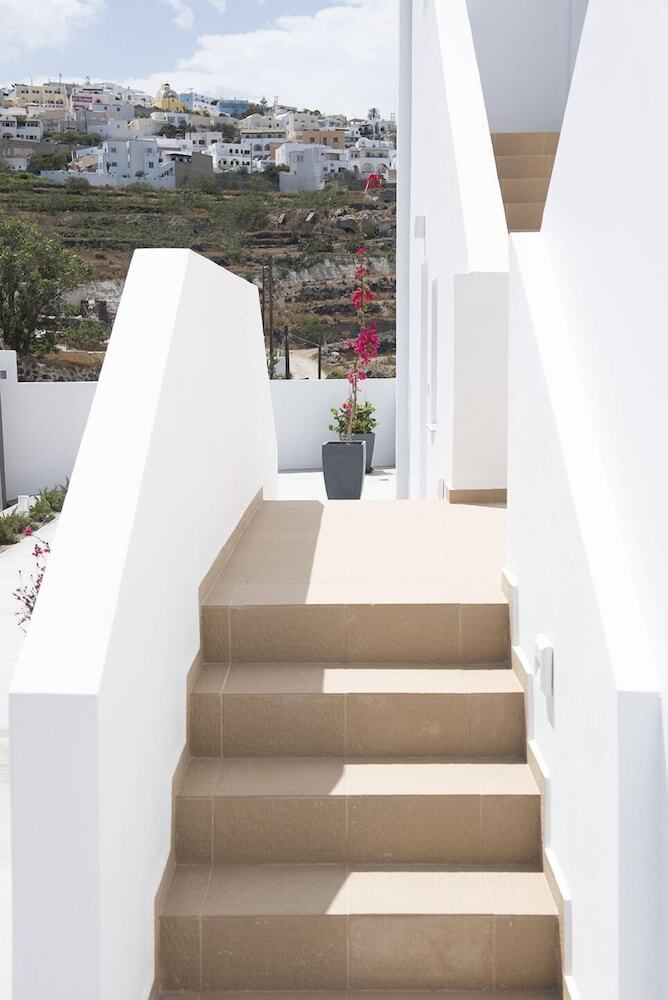 Villa Valery Suites