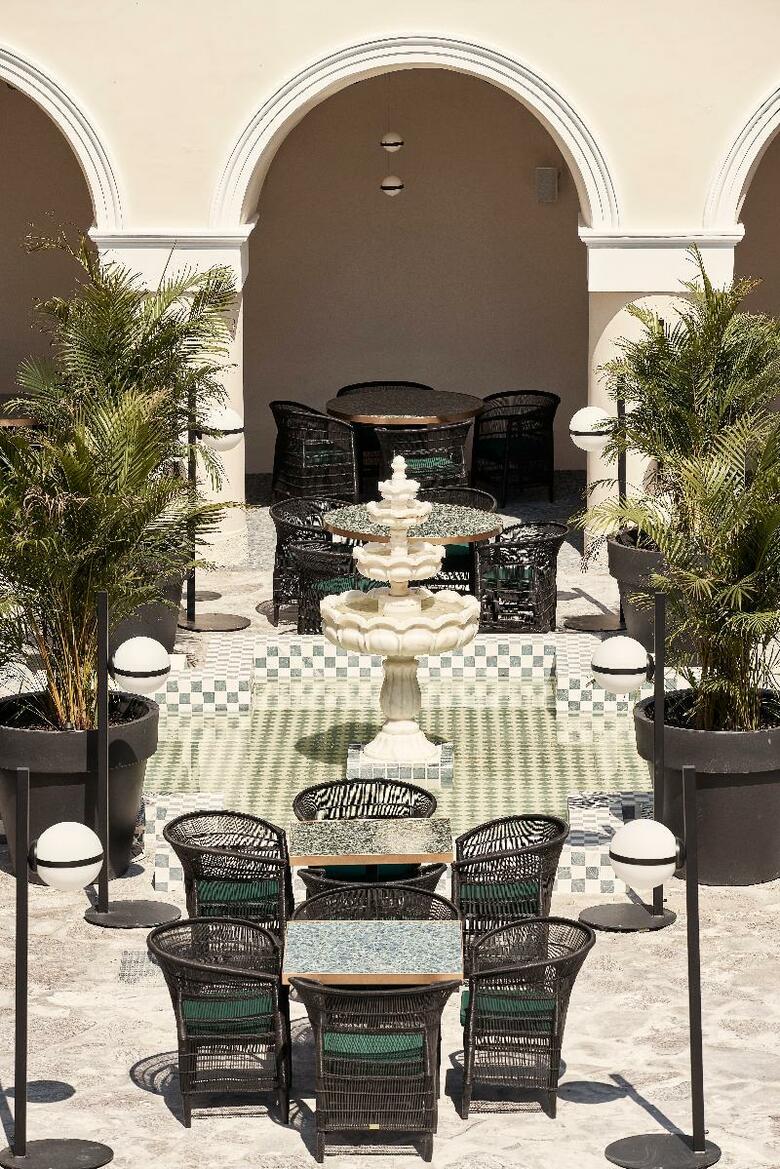 Katikies Garden Hotel - The Leading Hotels Of The World