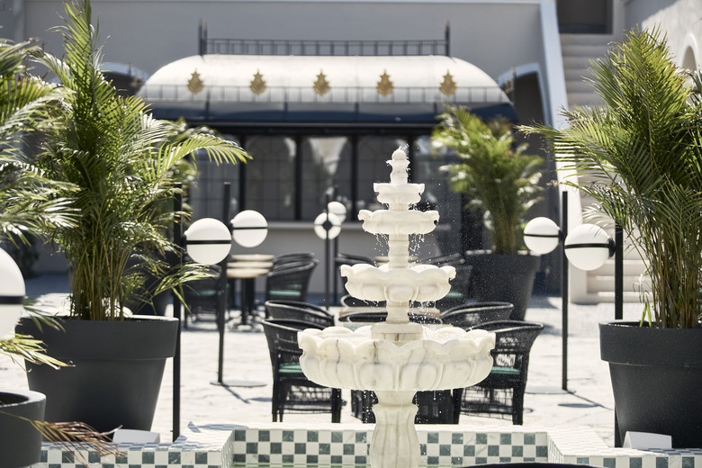 Katikies Garden Hotel - The Leading Hotels Of The World