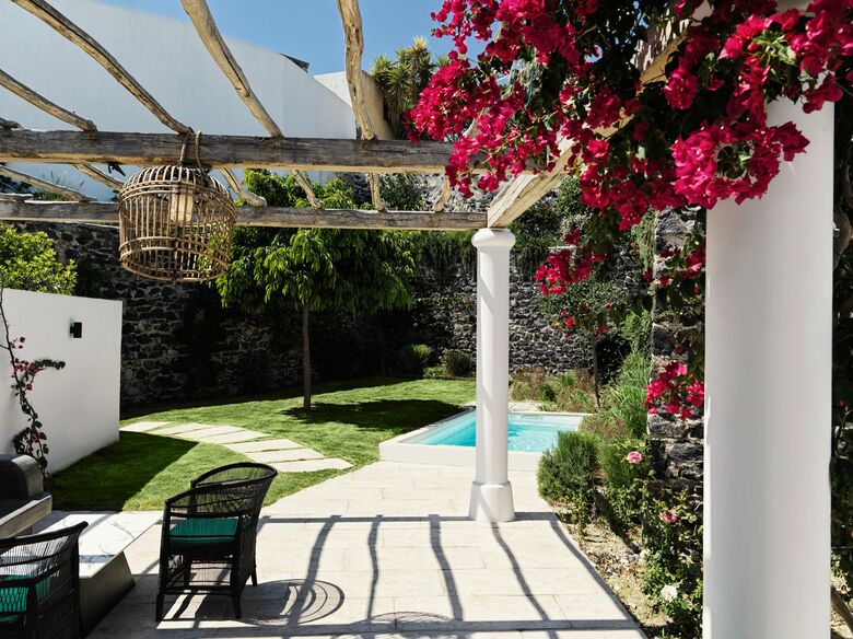 Katikies Garden Hotel - The Leading Hotels Of The World