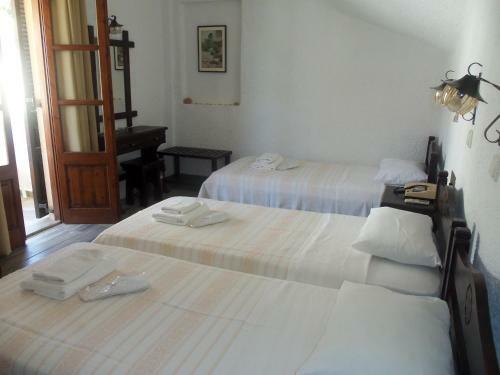 Alexandros Hotel