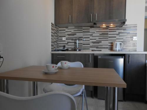 Apartamento Aristo Apts