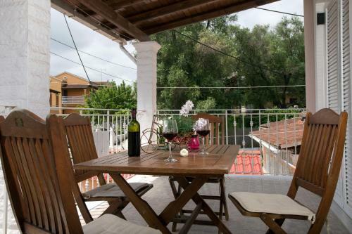 Agroturismo Georgia's Corfu Apartment
