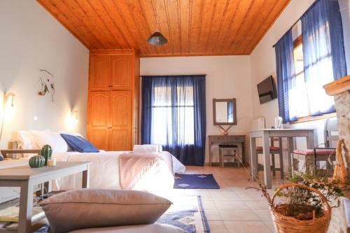 Hotel Orias Guesthouse & Farm