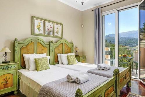Kassiopi Villa Sleeps 14 Pool Air Con Wifi