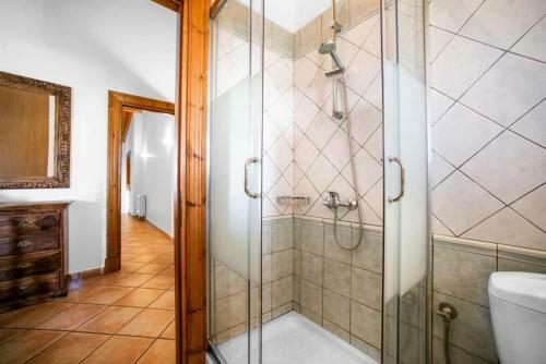 Kassiopi Villa Sleeps 10 Pool Air Con Wifi