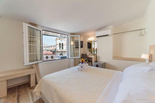 Hostal Castello Boutique Rooms