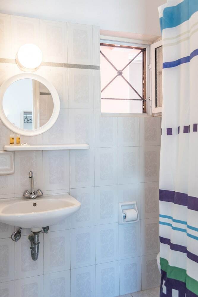 Hostal Fardini Seaside Hotel