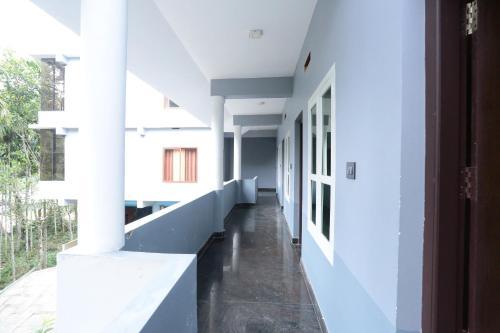 Hotel Oyo 10387 Edakkal Holiday Home
