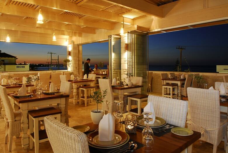 Hotel Cactus Royal