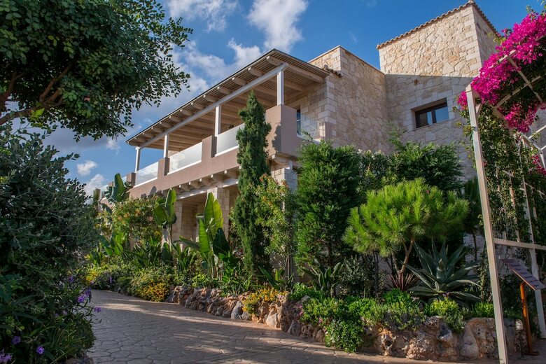 Hotel Cactus Royal