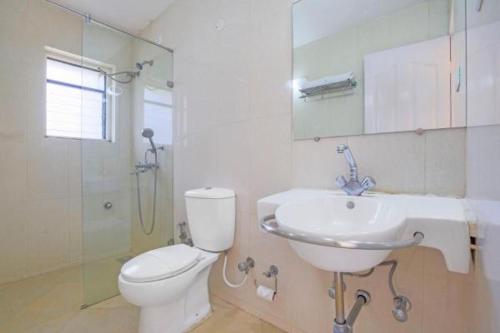 Apartamento Serviced 2 Bhk With Pool And Swim-up Bar
