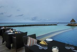 Hotel Vivanta By Taj Coral Reef