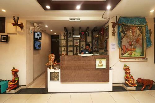Oyo 27611 Hotel Shree Regency