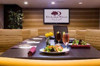 Wyndham Portland Airport Hotel